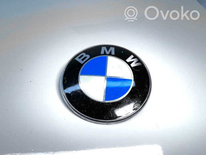 BMW 3 F30 F35 F31 Valmistajan merkki/mallikirjaimet 8219237