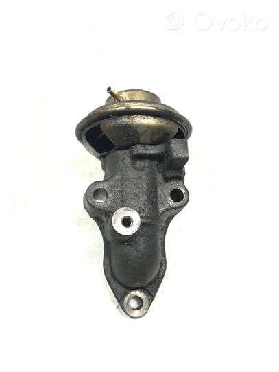 Toyota Avensis T220 EGR-venttiili 2580027010