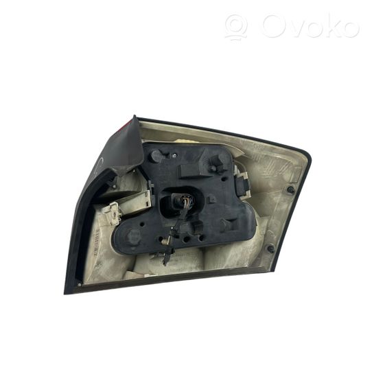 Audi A4 S4 B6 8E 8H Luci posteriori 8E5945217