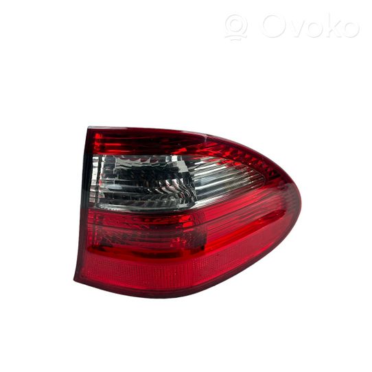 Mercedes-Benz E W211 Luci posteriori A2118202864