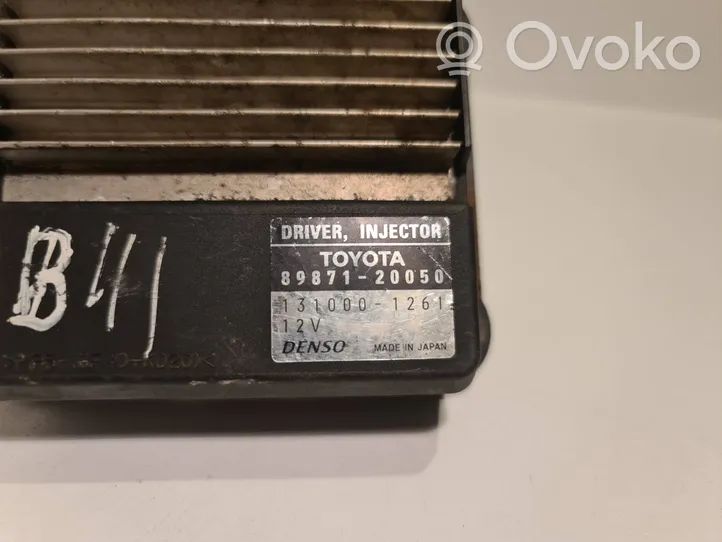 Toyota Avensis T250 Centralina/modulo impianto di iniezione 8987120050