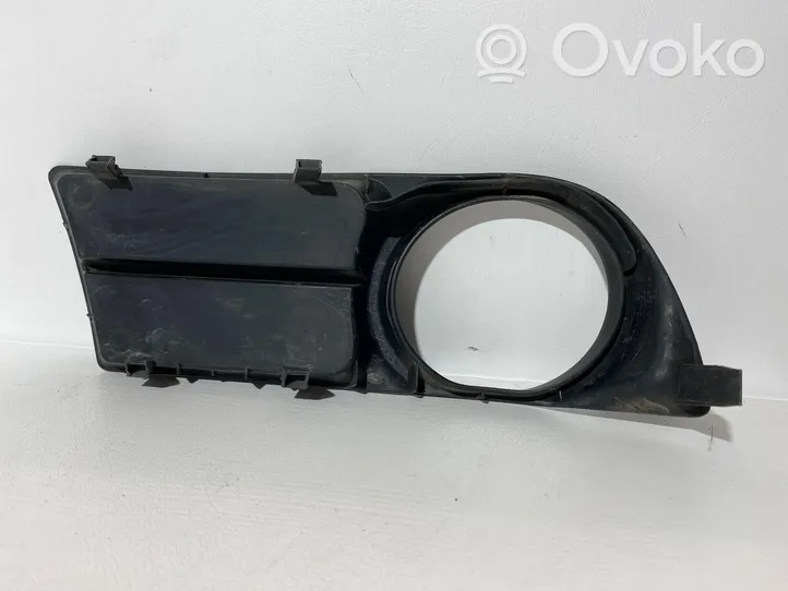 Toyota Corolla Verso AR10 Mascherina/griglia fendinebbia anteriore 521280F020