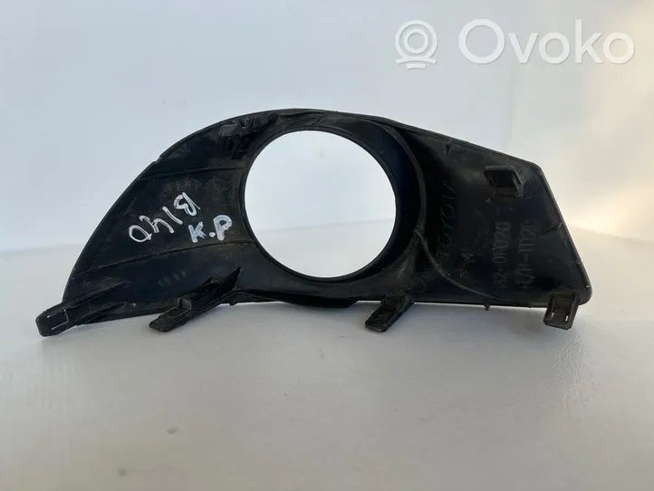 Toyota Verso Mascherina/griglia fendinebbia anteriore 814820F020