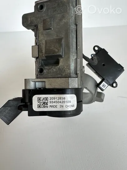 Opel Insignia A Ignition lock 20912838