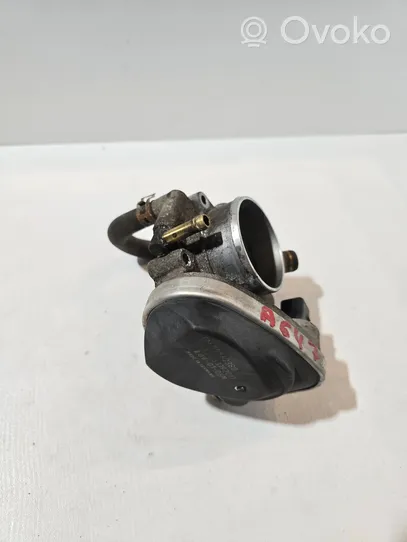 Opel Zafira B Throttle valve 55562380