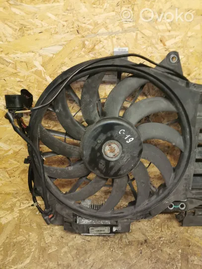 Audi A4 S4 B7 8E 8H Electric radiator cooling fan 8E0121205AL