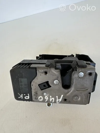 Opel Vivaro Front door lock 8200008246