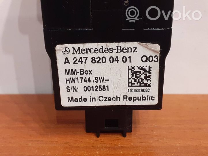 Mercedes-Benz Sprinter W907 W910 Connettore plug in USB A2478200401