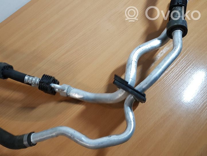 Mercedes-Benz GL X166 Air conditioning (A/C) pipe/hose A1668300200