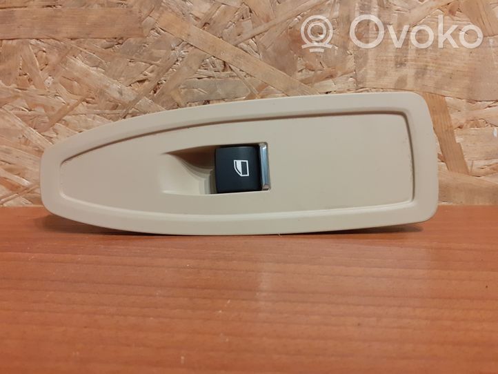 BMW 3 F30 F35 F31 Interruttore di controllo dell’alzacristalli elettrico 9208107