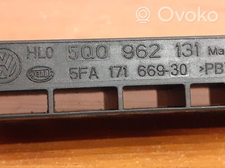 Skoda Kodiaq Amplificateur d'antenne 5Q0962131