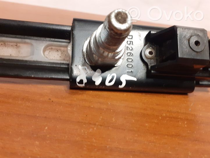 Toyota Corolla E120 E130 Regolatore altezza cintura di sicurezza D526003