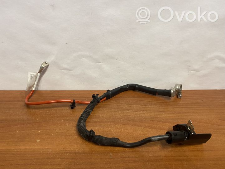 Volkswagen Touran III Câble de batterie positif 5QA971228G