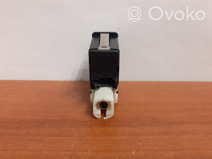 BMW X5 E70 Câble adaptateur AUX 9237653