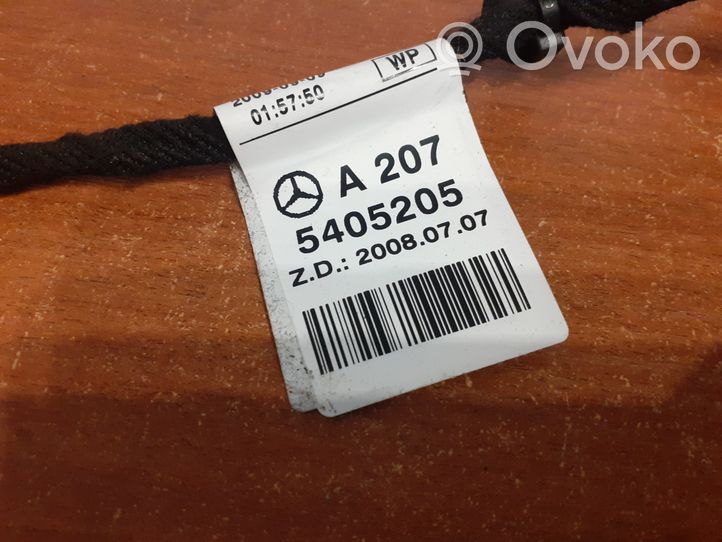 Mercedes-Benz E A207 Autres faisceaux de câbles A2075405205