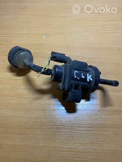 Mercedes-Benz C W203 Valve de freinage A0005450427