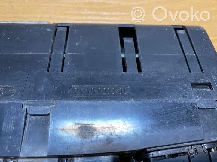 Mercedes-Benz S W220 Interior fan control switch 2208300185