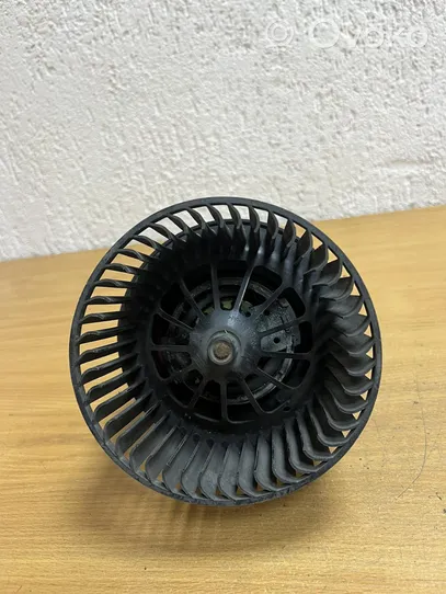 Ford Focus Ventilateur, condenseur de climatisation 1736007104