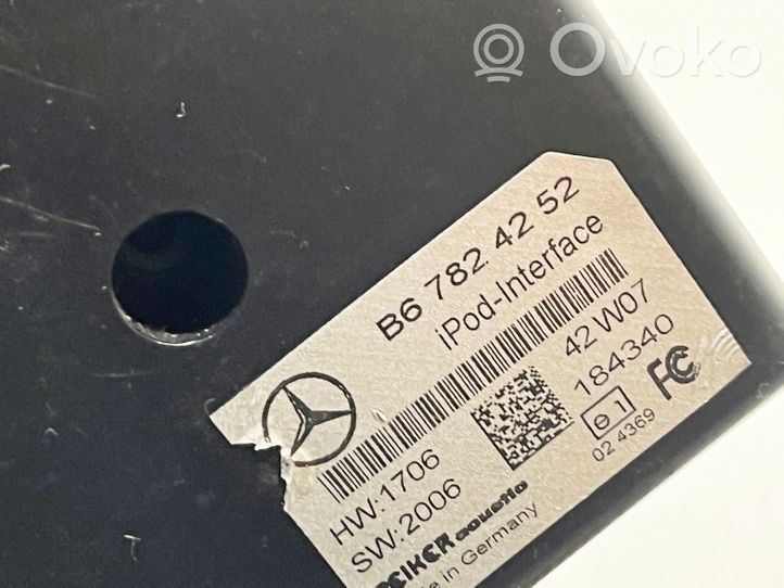 Mercedes-Benz CLK A209 C209 Telefono valdymo blokas B67824252