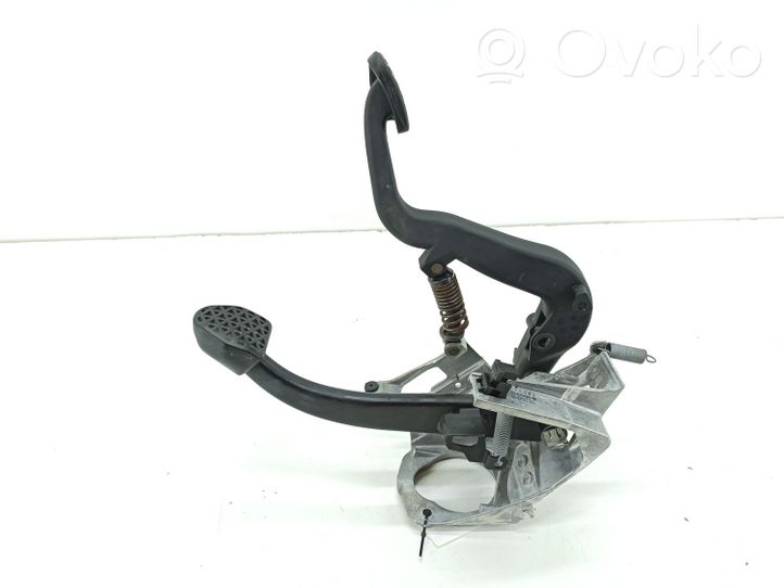 BMW 3 E92 E93 Pedal assembly 2283726