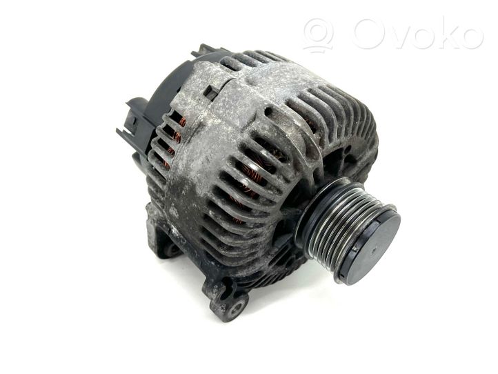 Volkswagen PASSAT B6 Alternator 021903026L