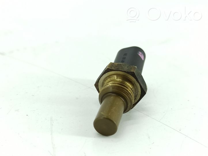 Mercedes-Benz C W204 Sensore temperatura del liquido di raffreddamento a0051532328