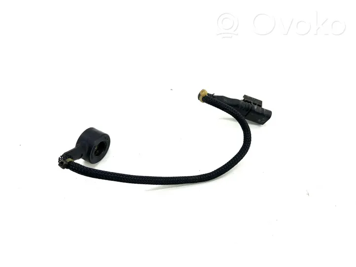 Mercedes-Benz C W204 Sensor de petardeo del motor A0071531228