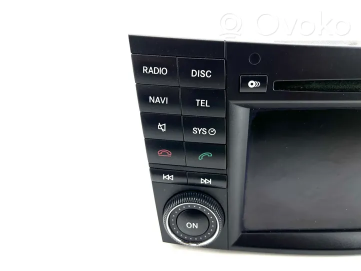 Mercedes-Benz CLS C219 Radio/CD/DVD/GPS-pääyksikkö A2198700194