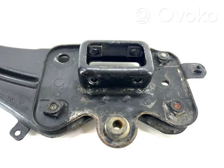 Mercedes-Benz E W211 Staffa del pannello di supporto del radiatore A2113270090