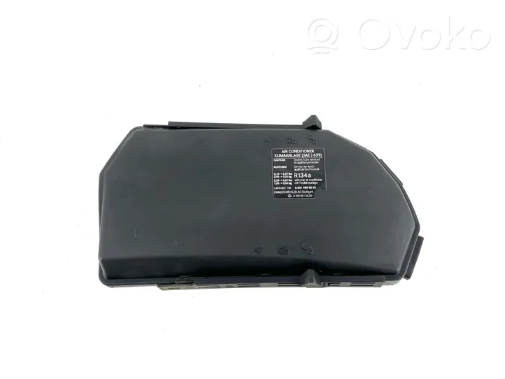 Mercedes-Benz S W220 Fuse box cover 2205400182