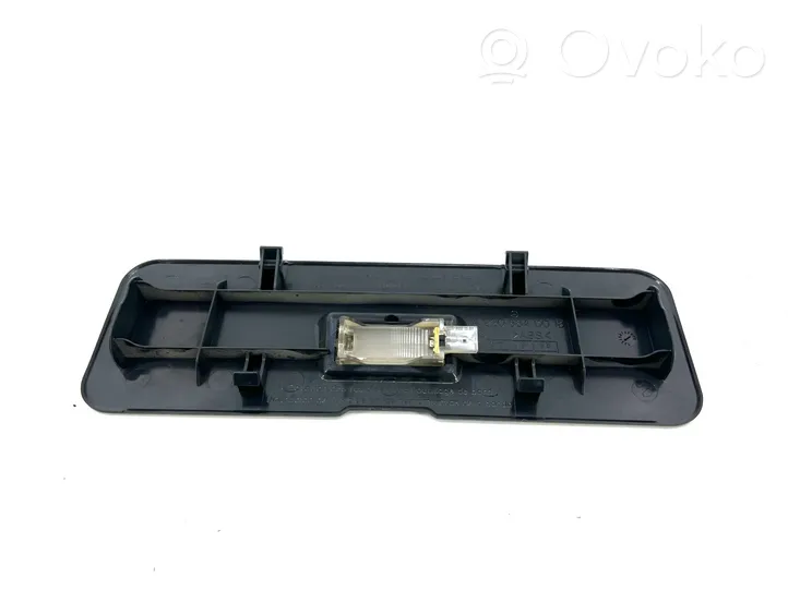 Mercedes-Benz S W220 Illuminazione sedili posteriori A2206840018