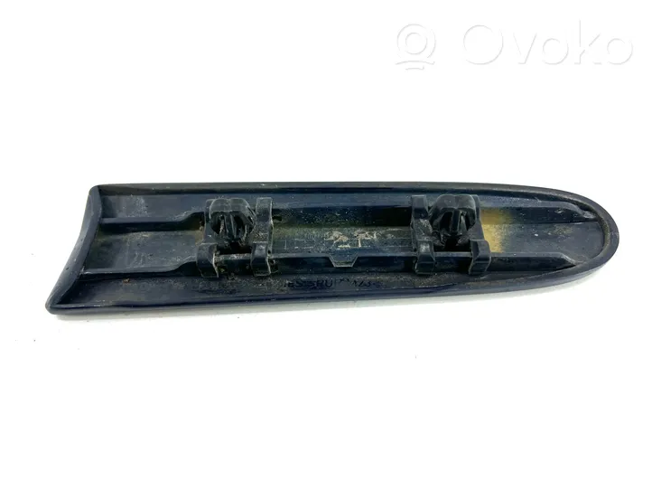 Mercedes-Benz E W211 Rivestimento parafango (modanatura) A2116900162