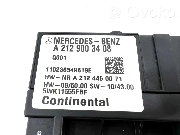 Mercedes-Benz C W204 Unité de commande / module de pompe à carburant A2129003408