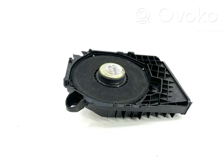 BMW 3 E90 E91 Enceinte subwoofer 6925330