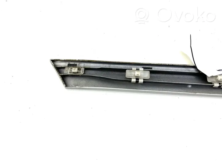 Mercedes-Benz C W203 Moulure de porte arrière A2036905162