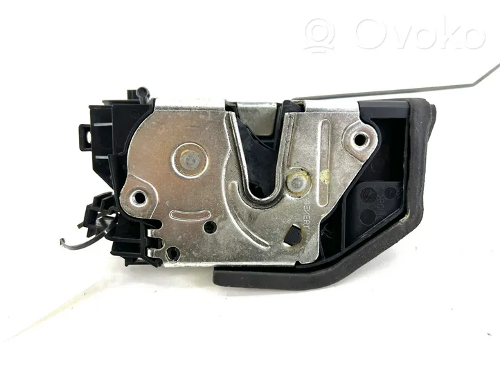 BMW X5 E70 Rear door lock 7276686