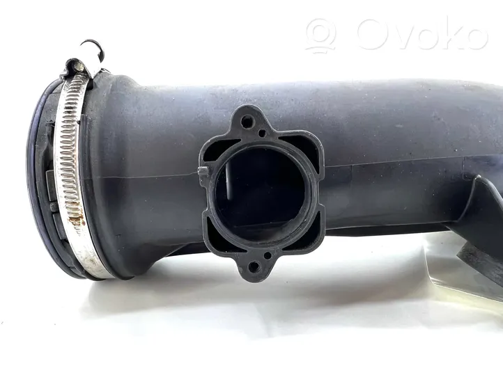 BMW 5 F10 F11 Air intake duct part 1054695S02