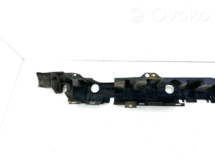 Mercedes-Benz Vito Viano W639 Support de pare-chocs arrière A6398800271