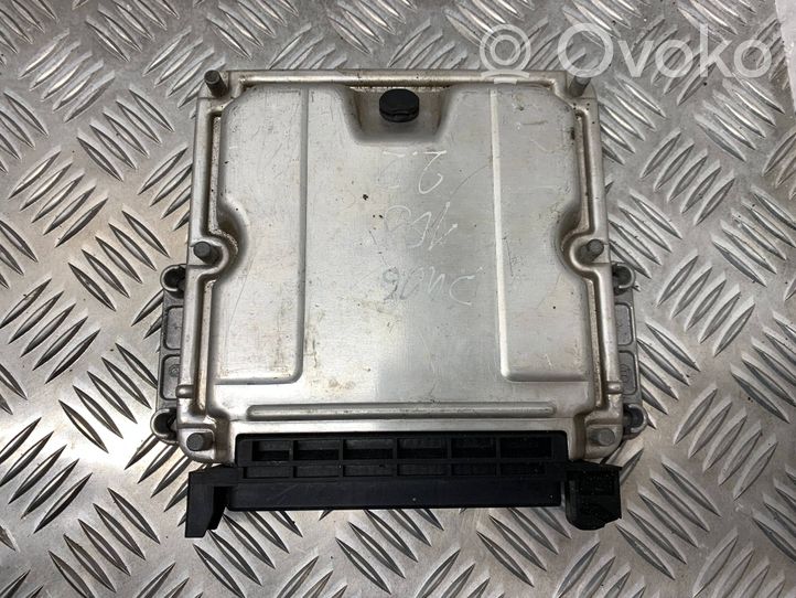 Peugeot 406 Unité de commande, module ECU de moteur 0281010597