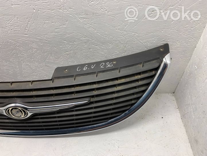 Chrysler Grand Voyager IV Grille de calandre avant 4857522aa