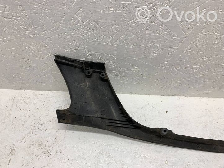 Toyota Avensis T220 Oberes Gitter vorne 5311105030