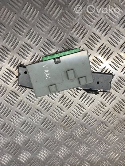 Volvo S40, V40 Boîtier module alarme 30630081