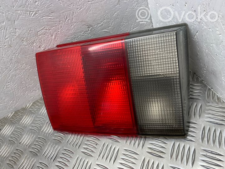 Audi 100 S4 C4 Luci posteriori del portellone del bagagliaio 4A0945093