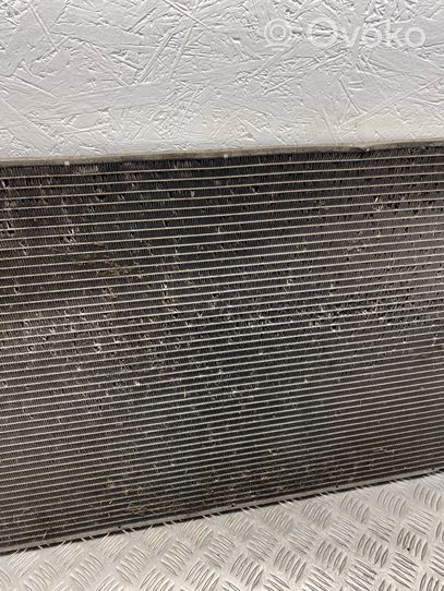 Audi A8 S8 D3 4E Radiateur de refroidissement 4E0121251