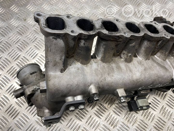 KIA Sorento Intake manifold 