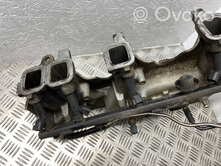 Jeep Grand Cherokee (WJ) Collettore di aspirazione 04854036