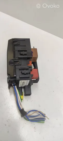 Citroen C5 Aircross Fuse module 