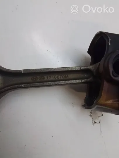 Hyundai Kona I Piston avec bielle 1710070M