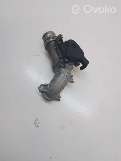 Nissan Juke I F15 Zawór EGR 8200614985