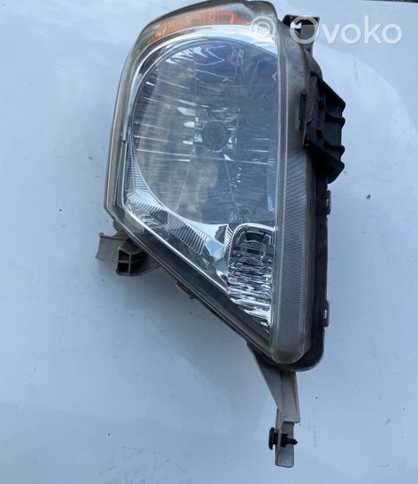 Toyota Hilux (AN10, AN20, AN30) Lampa przednia E111755613